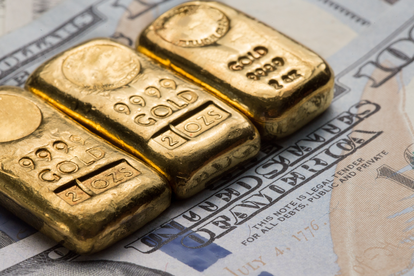 Altın ABD doları cinsinden yeni tarihi zirvesini yineledi Altın ABD doları cinsinden yeni tarihi zirvesini yineledi