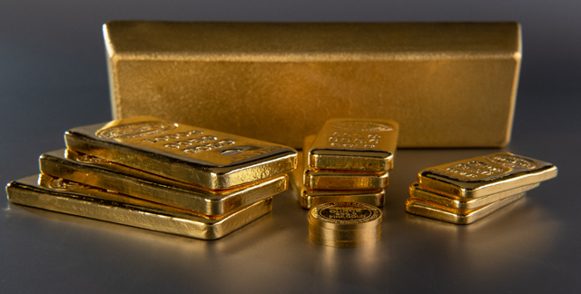 Fed beklendiği gibi politika faizini keserken altın 4000 $ altında konsolide oluyor